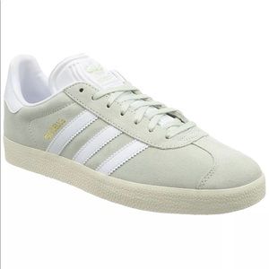 Adidas men’s size  8.5 Gazelle Linen Green
